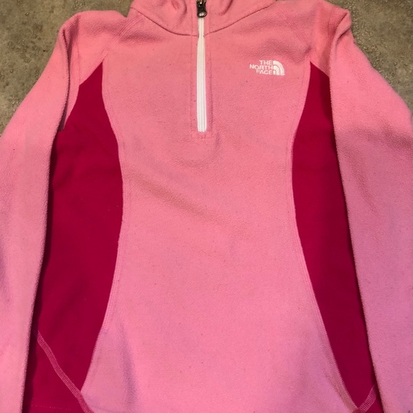 The North Face 1/4 Zip Lightweight Fleece Sweater - Picture 4 of 6